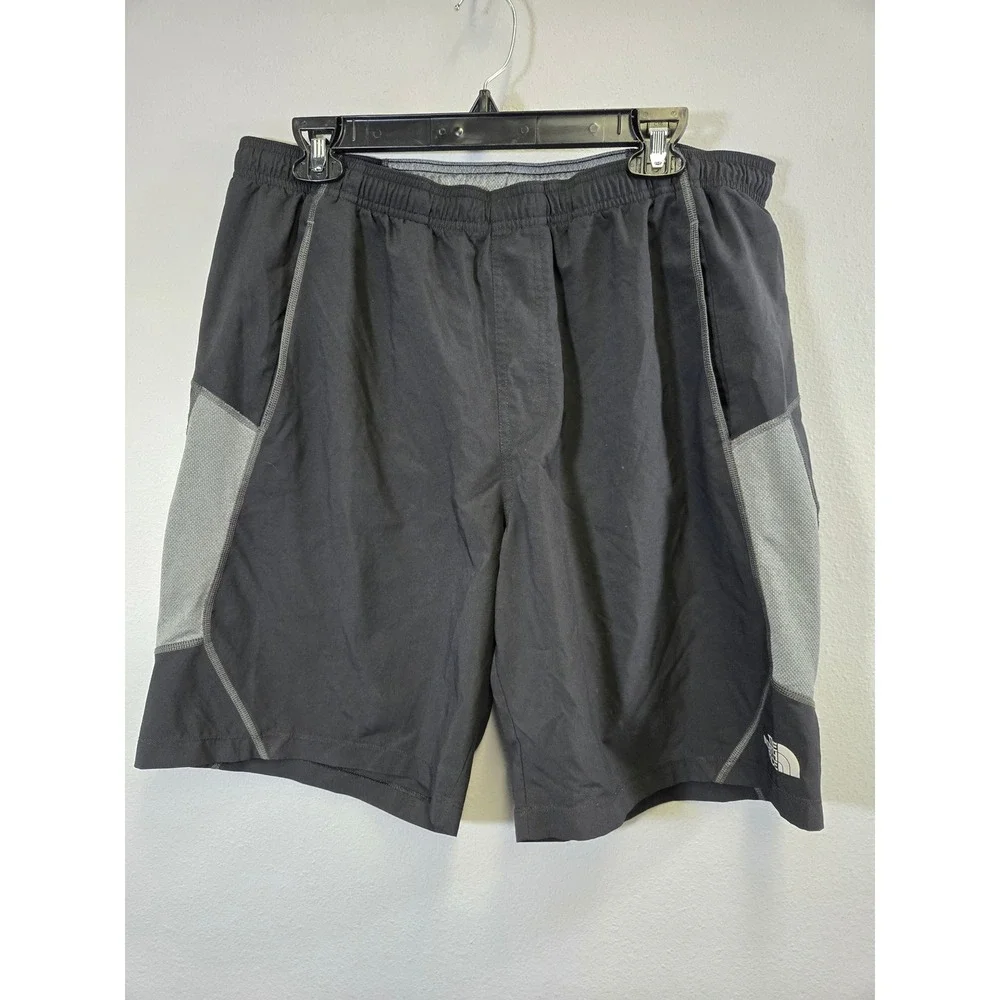 The North Face FlashDry Athletic Hiking Training Shorts Black Gray Mens Large